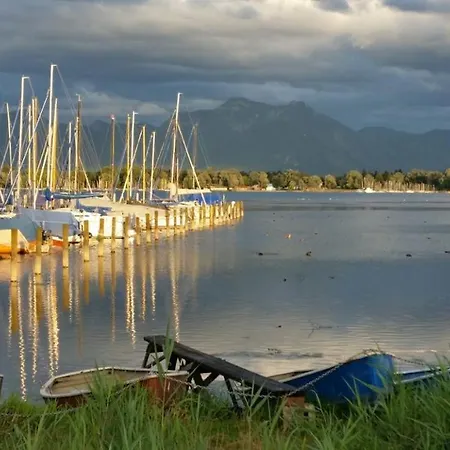 Alpenchiemsee Mit Bergblick Und Seenaehe Apartment Bernau am Chiemsee